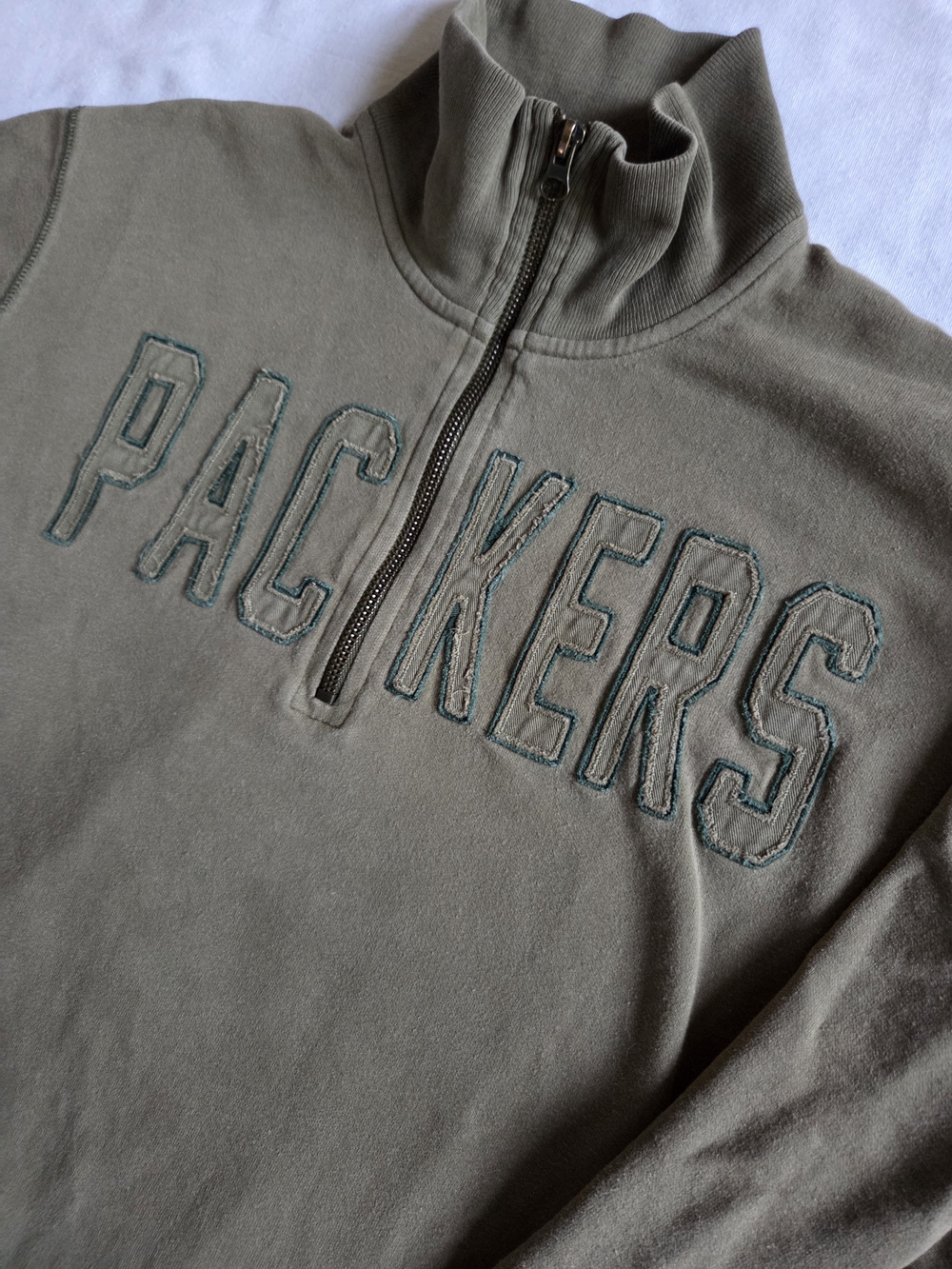 Green Packers Quarter-Zip Men's Sweater - Picture 3 of 6